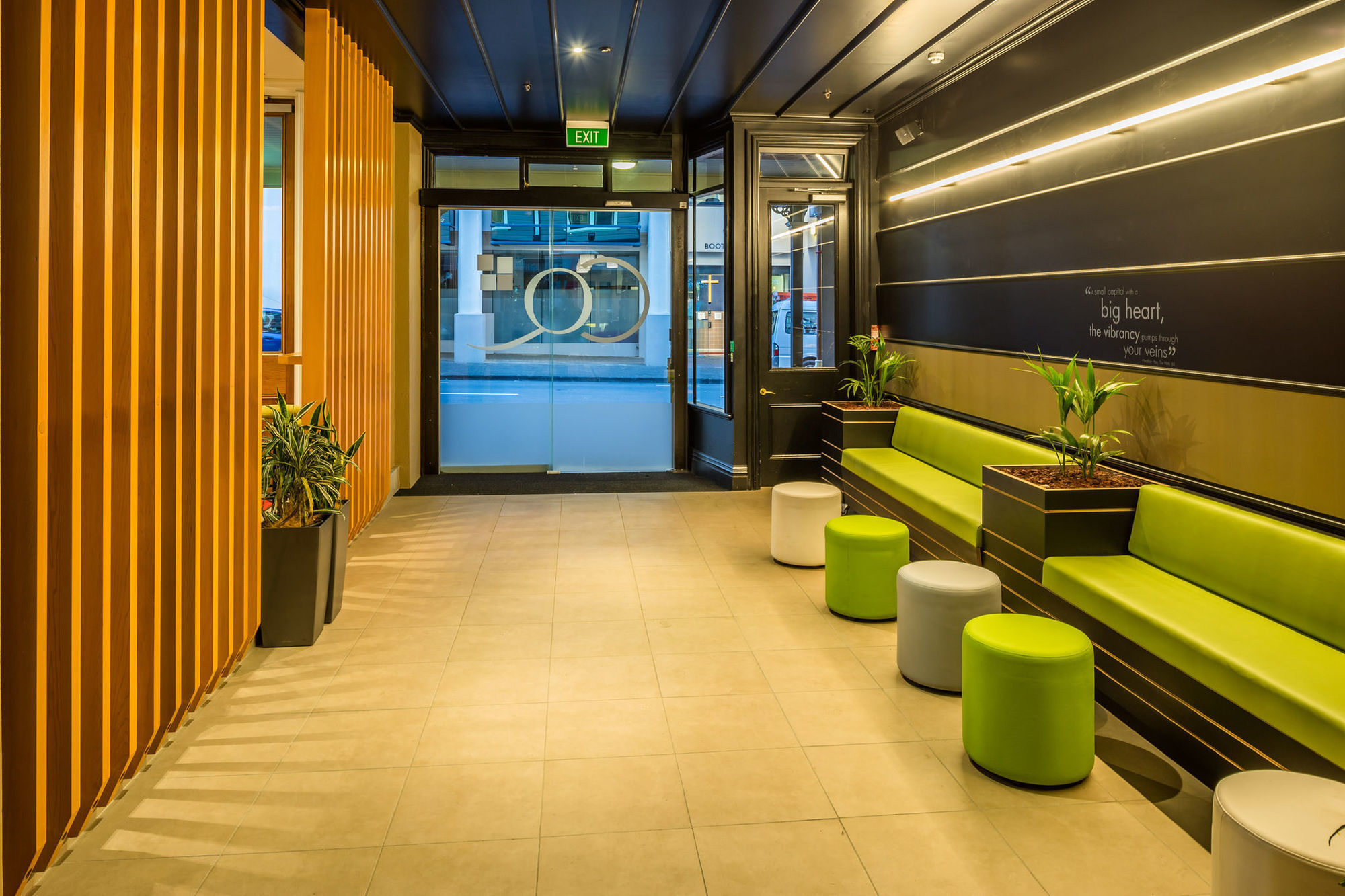 Naumi Hotel Wellington Interno foto